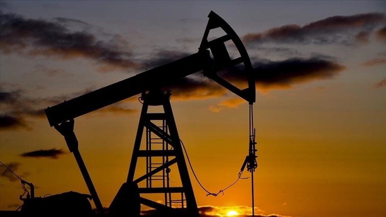 Uluslararası Enerji Ajansı açıkladı! Küresel petrol arzı günlük 340 bin varil arttı