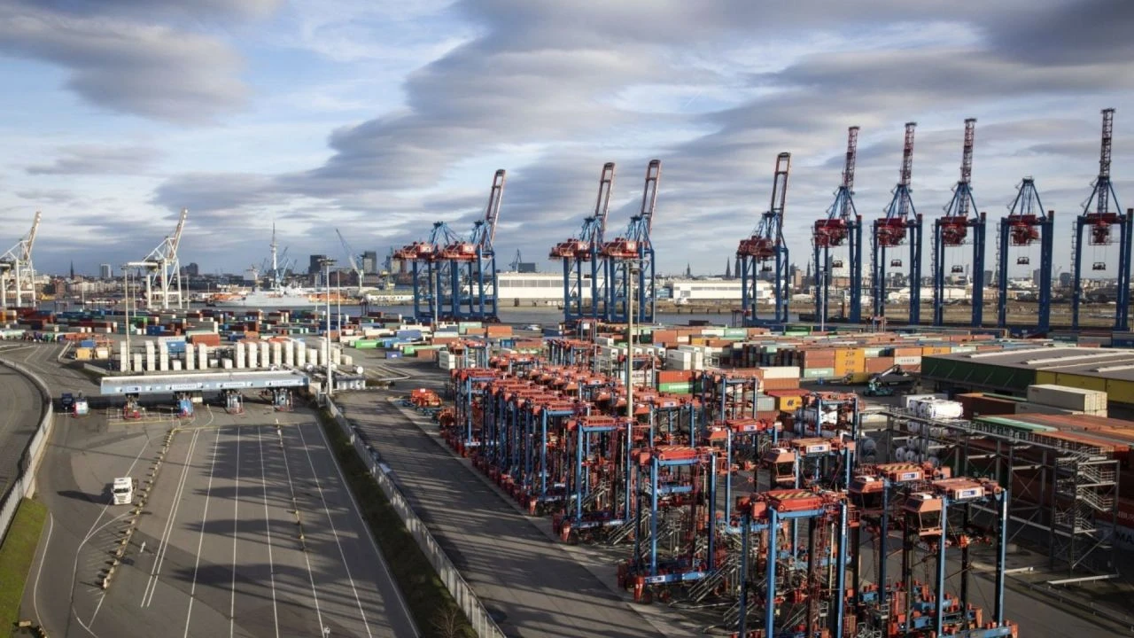 Almanya ekonomisi çöküyor! Alman şirketleri tek tek iflas bayrağını çekti - 3. Resim