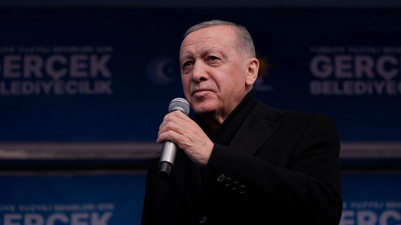 Cumhurbaşkanı Erdoğan'dan CHP'deki 'para sayma' görüntülerine ilk tepki: Bu oyun iyice kirlendi - 2. Resim