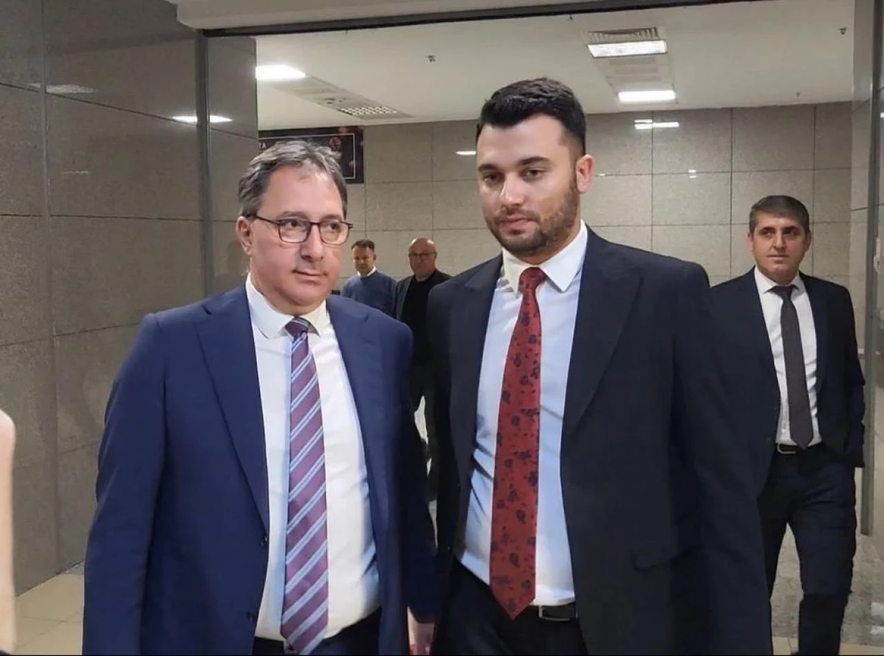 Fatih Keleş 'CHP binasında para sayma' soruşturmasında ifadeye geldi - 1. Resim