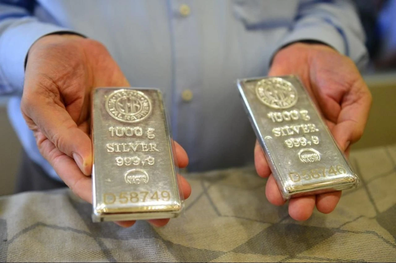 Gümüş fiyatları, altını yakaladı! Hem aylık hem de yıllık getirisi kazançları katladı - 2. Resim