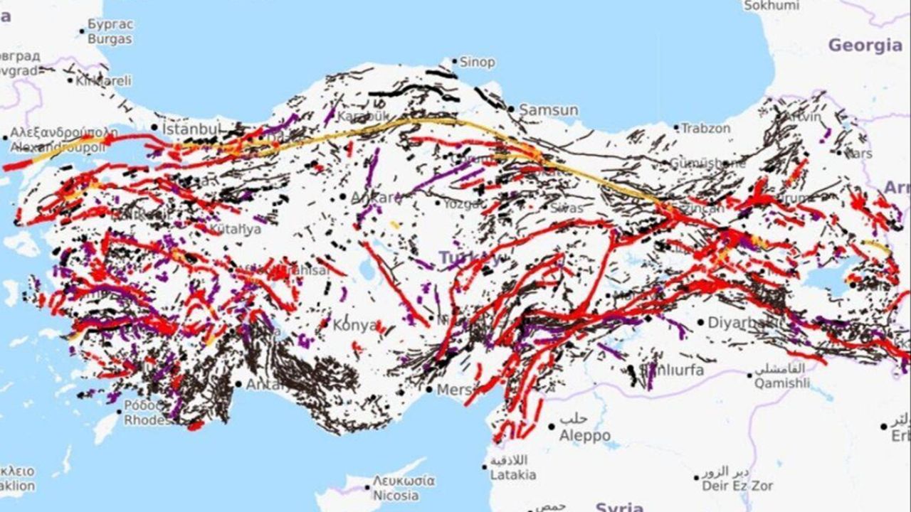 MTA diri fay haritasını paylaştı! Tam 485&#039;i deprem üretecek... İşte Türkiye&#039;nin en riskli il ve ilçeleri