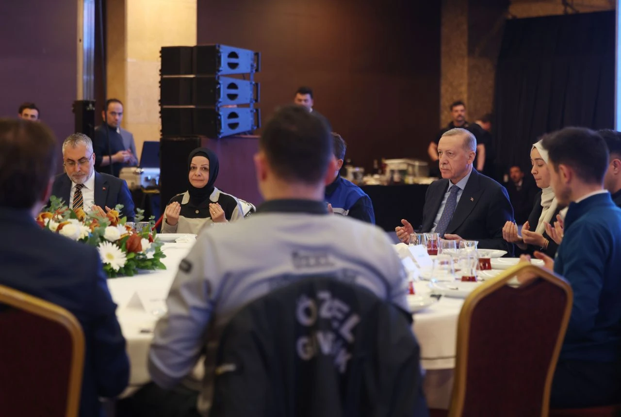 Cumhurbaşkanı Erdoğan emekli ikramiyelerinin hesaplara yatırılacağı tarihi açıkladı