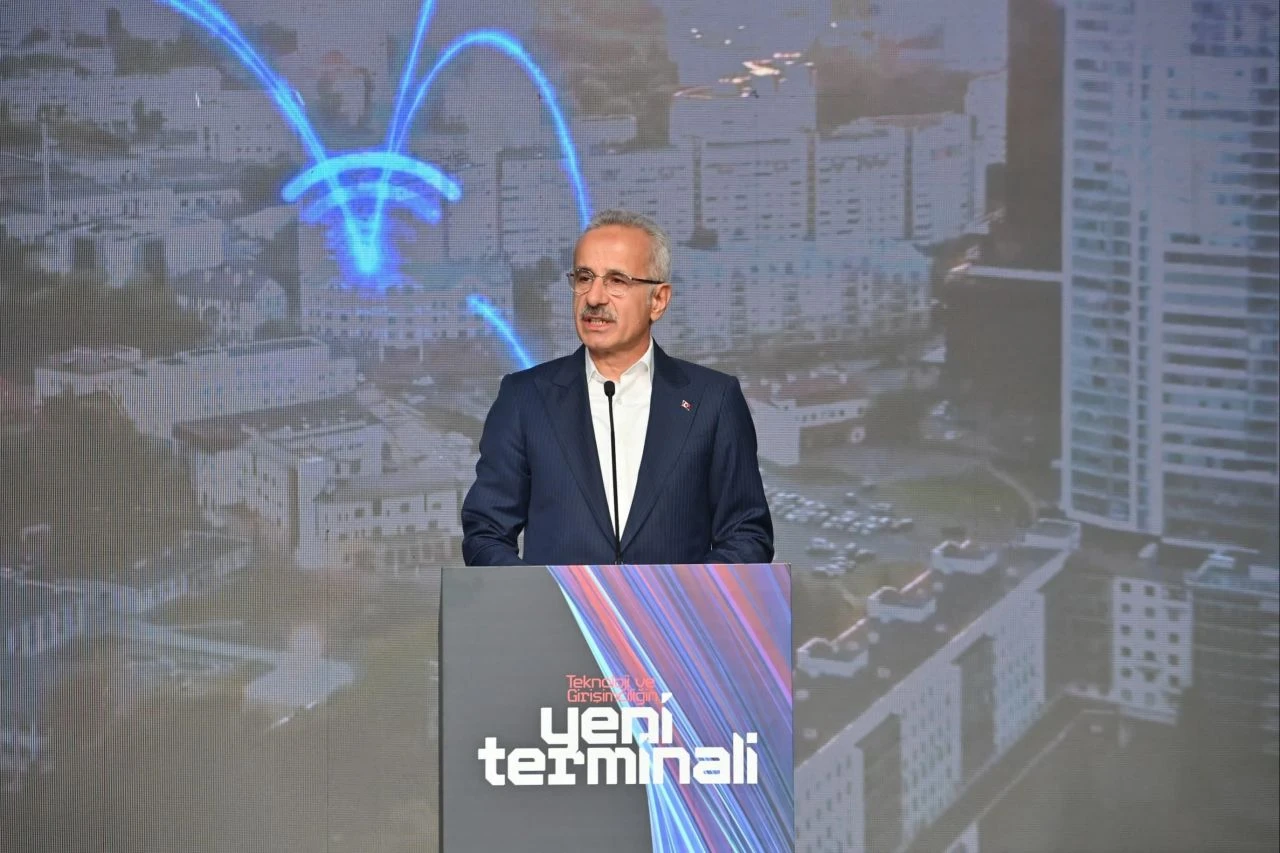 İlk yerli ve milli haberleşme uydusu uzaya çıkıyor! Bakan Uraloğlu müjdeyi verdi - 2. Resim