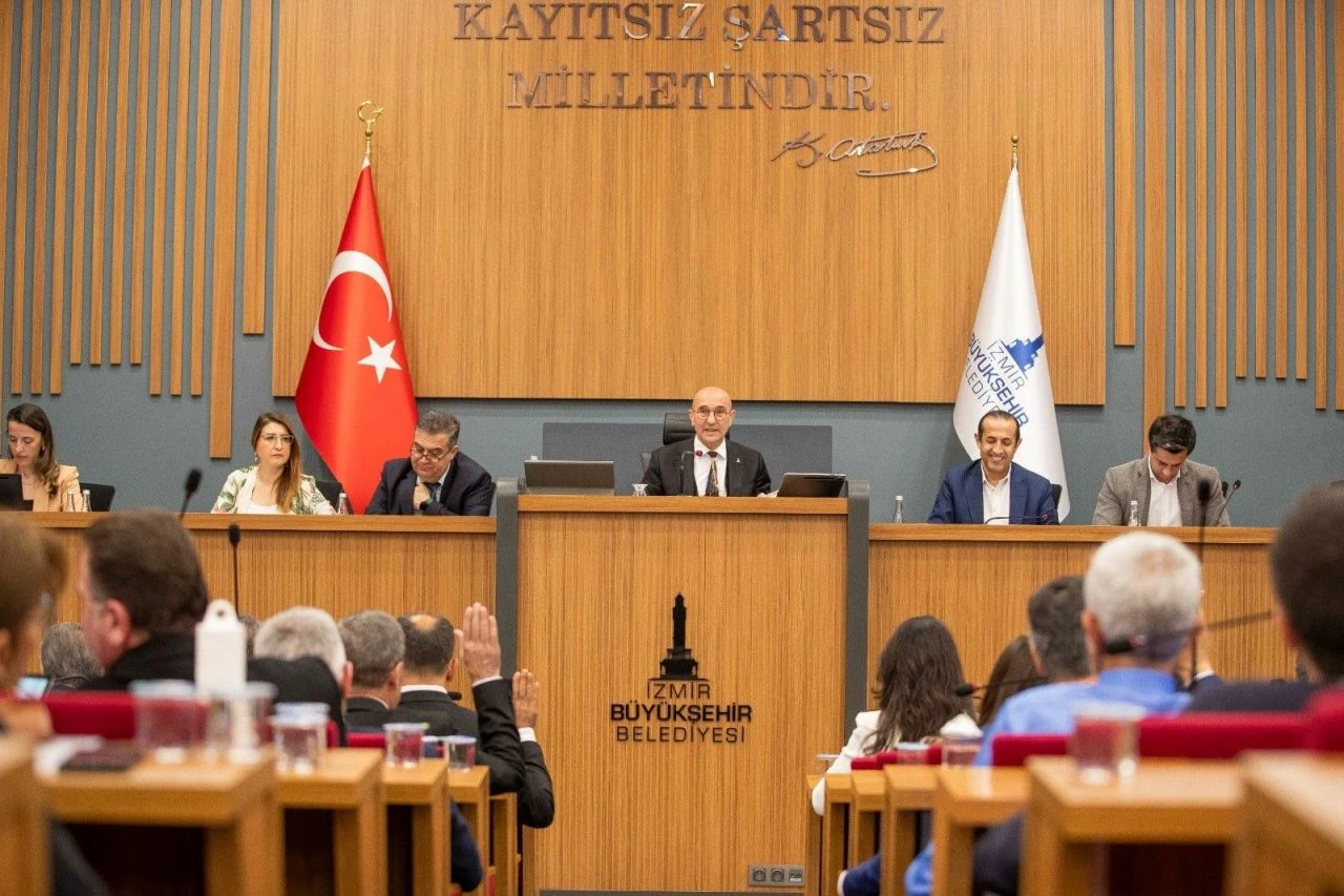 Tunç Soyer son konuşmasını yaptı: Vicdanım rahat - 2. Resim