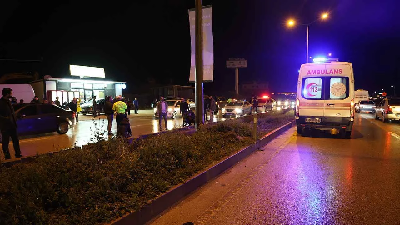 Yolun karşısına geçerken dehşeti yaşadılar: 1 ölü, 1 yaralı