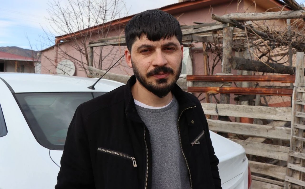 7 aylık evli kadına eski sevgilisinden kanlı pusu! Cenazede eşi şoku atlatamadı - 1. Resim