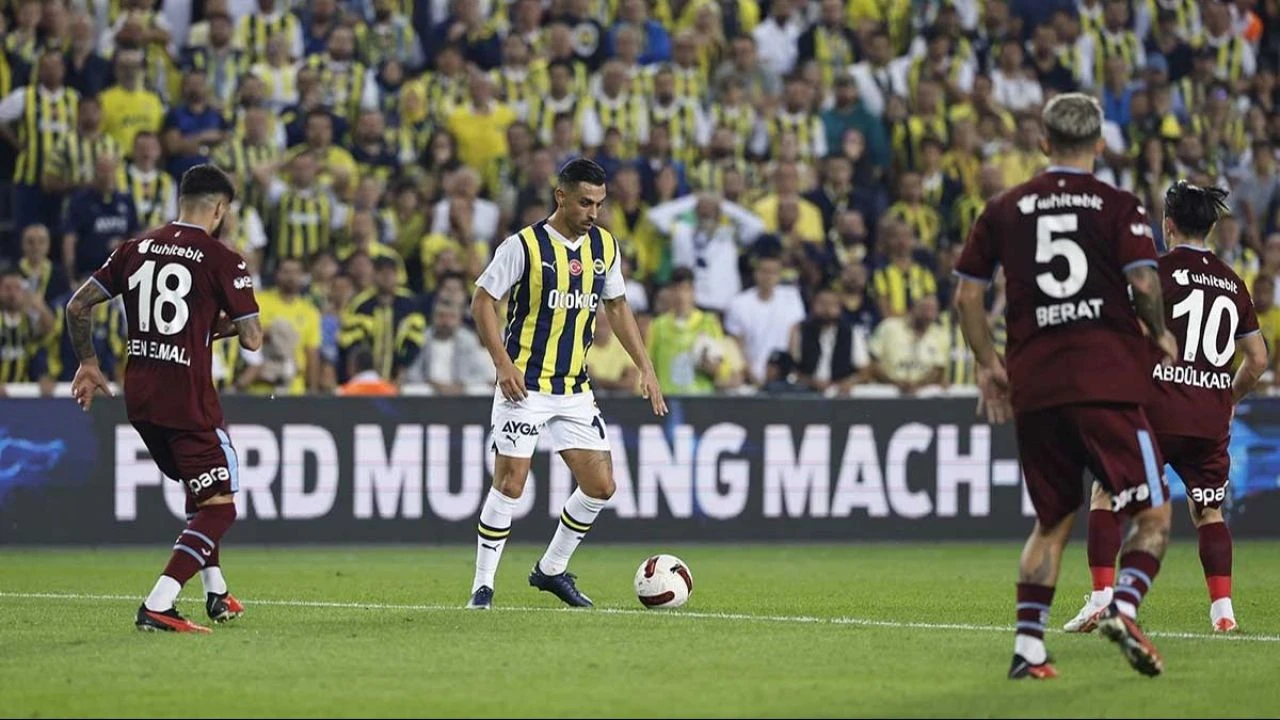 Fenerbahçe - Trabzonspor maçı bu akşam 20:30'da oynanacak