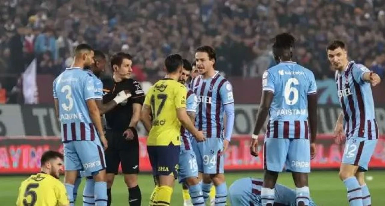 Trabzonspor - Fenerbahçe maçında neden olay çıktı?