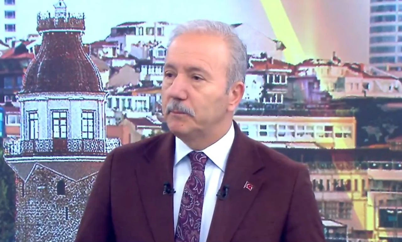 AK Parti Küçükçekmece Belediye Başkan Adayı Aziz Yeniay'dan deprem uyarısı: 400 bin kişi riski altında - 1. Resim