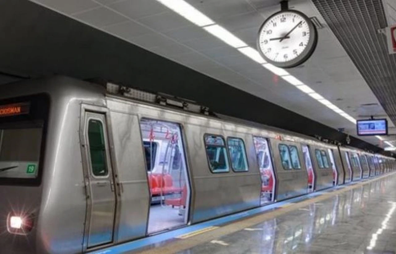 Ataköy İkitelli metro durakları || M9 Bahariye-Ataköy metro hattı güzergahı - 1. Resim