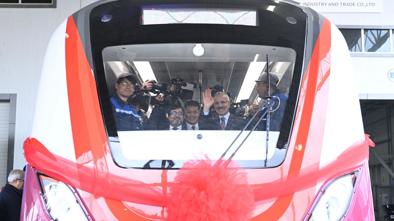 Geri sayım başladı, yeni metro hattı geliyor! Seyahat süresi 8 dakikaya düşecek