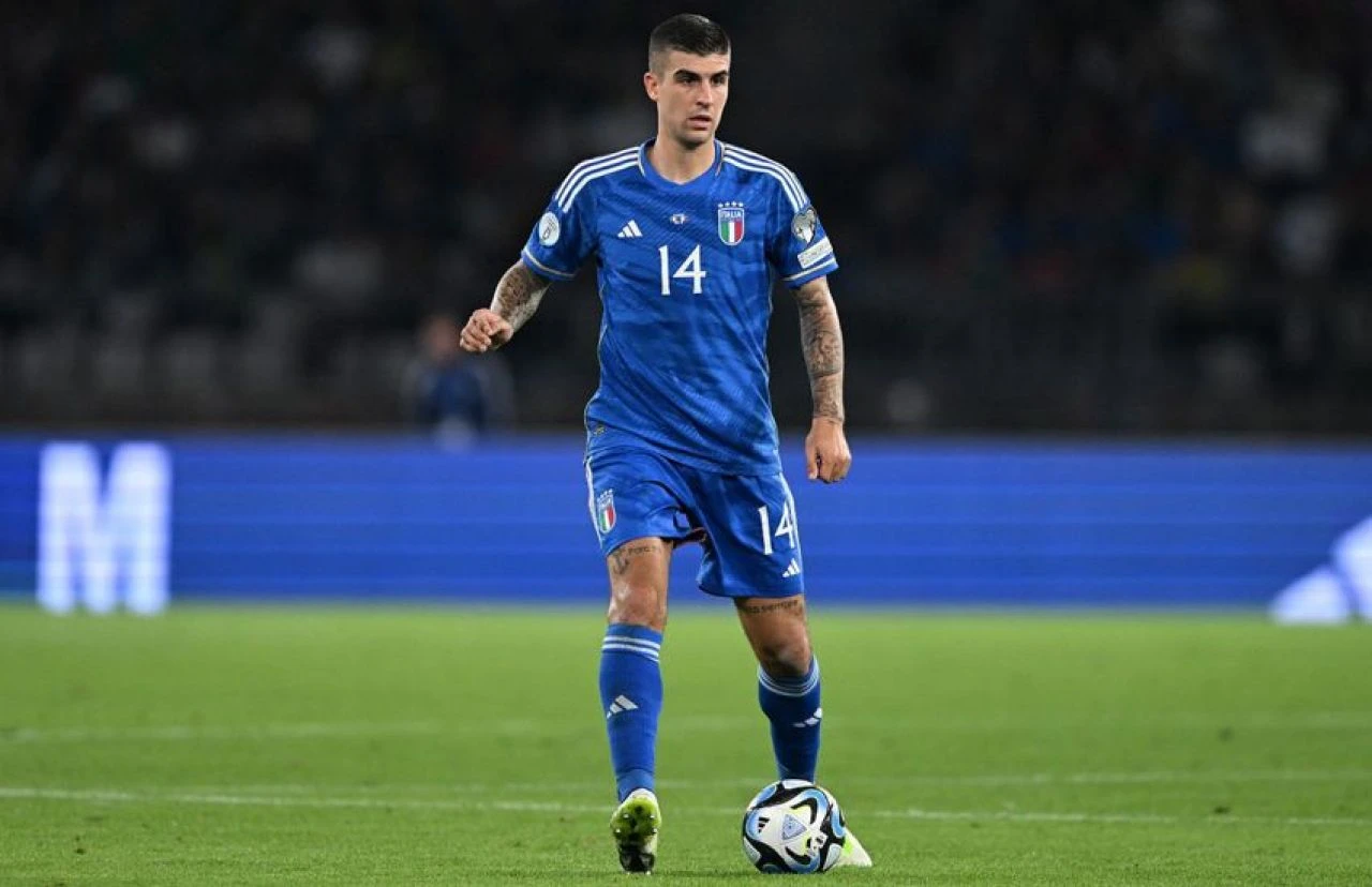 Irkçılık yaptığı iddia edilen Acerbi milli takım kadrosundan çıkartıldı - 1. Resim