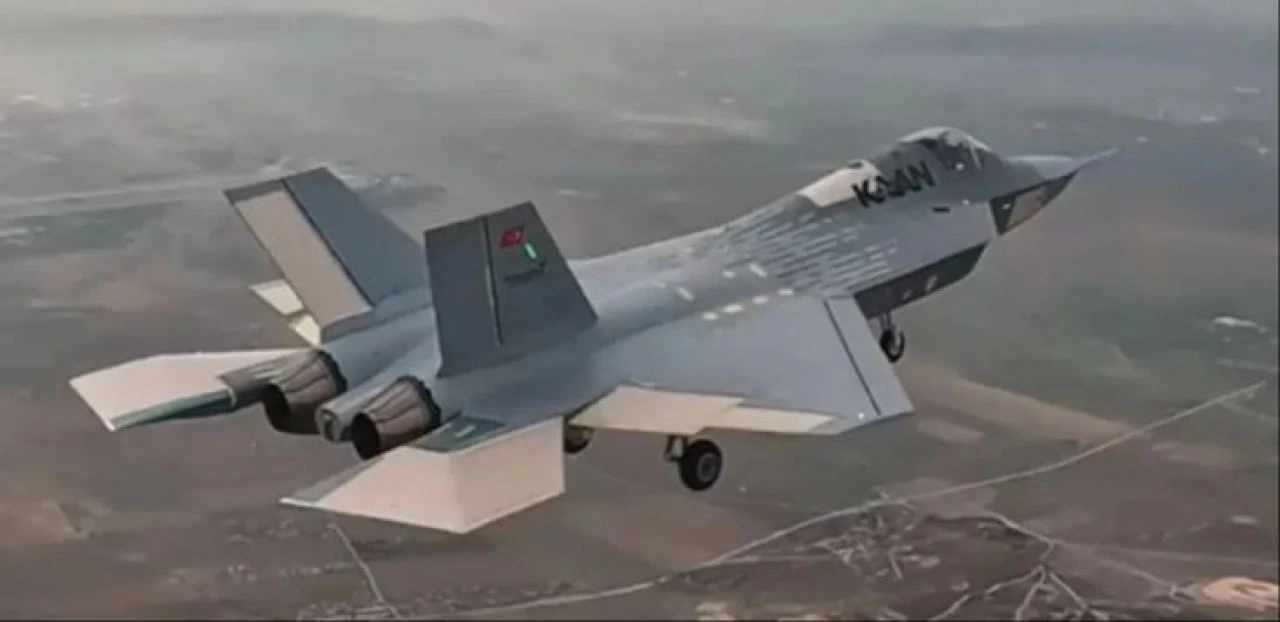 Kotil'den dikkat çeken sözler: KAAN 2028'de yerli motorla uçmazsa başımız belaya girer - 4. Resim