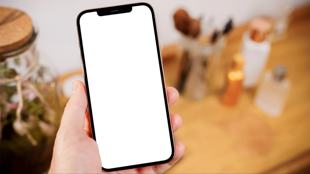 Samsung Galaxy S25'ten yeni bilgi geldi: Ekran boyutunda 'iPhone 16' etkisi - 1. Resim