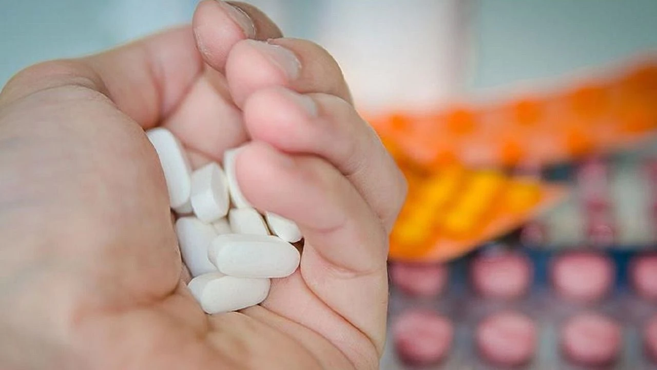 Sürekli ağrı kesici kullananlar dikkat: Vücut için yıkım olur