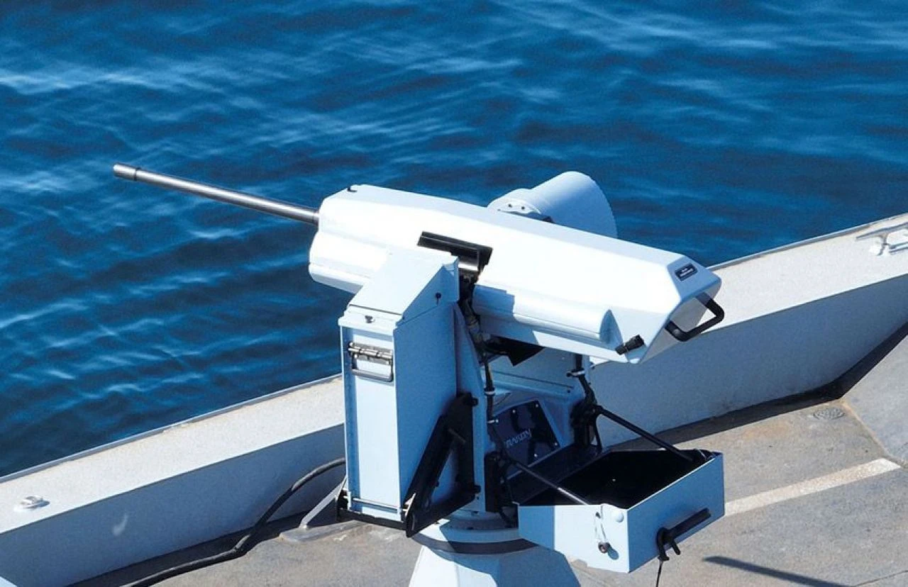 UNIROBOTICS İnsansız Deniz Araçlarını Son Teknoloji UKSS ile Donattı