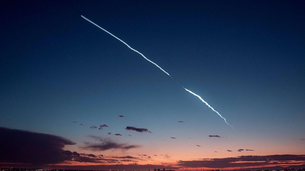 ABD&#039;den resmi onay alan SpaceX, uzaya 22 Starlink uydusu daha fırlattı