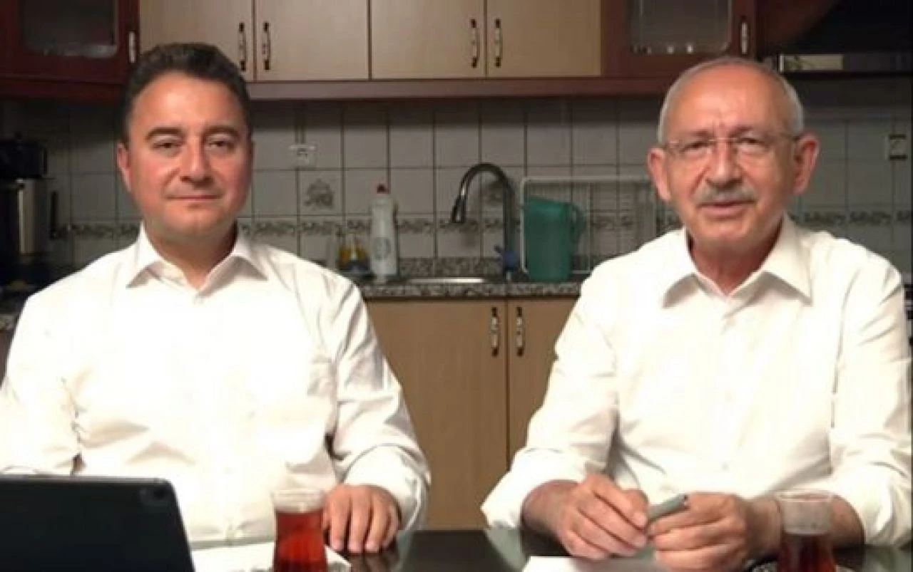 Ali Babacan Kılıçdaroğlu'nun protokolünü unutmadı! 'Denize düşen yılana sarılır'