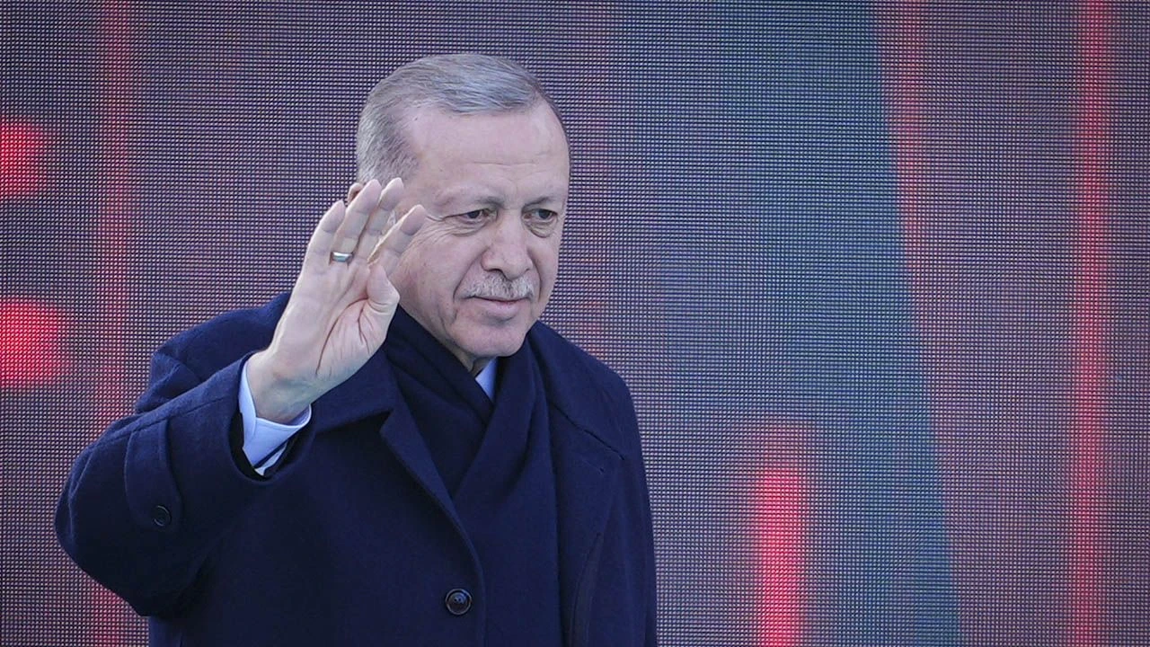 Cumhurbaşkanı Erdoğan'dan enflasyon mesajı: Ekonomi programımızı uygulamayı sürdürüyoruz - 1. Resim