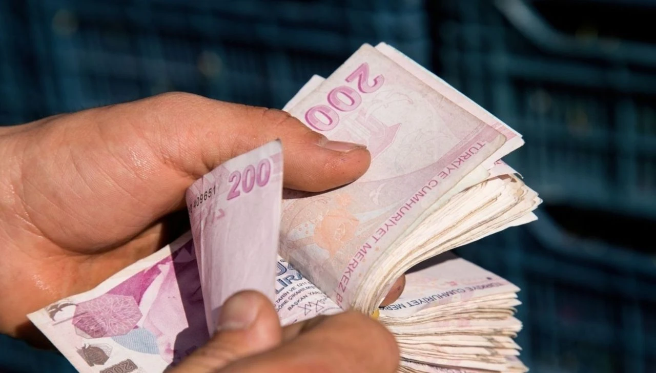 Emekli maaş promosyonunda çıta yükseldi! En yüksek tutar aylıkları geçti