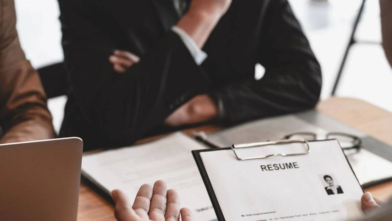 Lisans mezunlarına memurluk kapısı açıldı! Tek şart var - 1. Resim