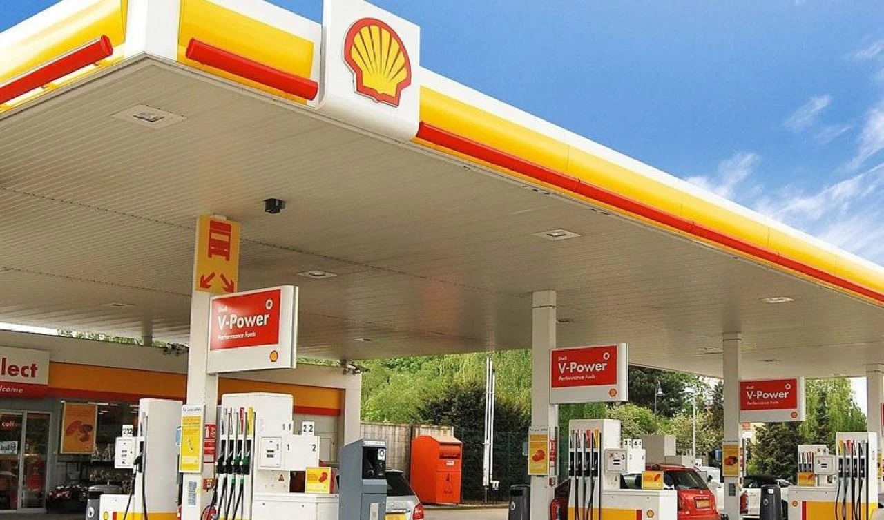 Petrol devinden hamlesini yaptı, 500 şubesini elden çıkaracak - 1. Resim