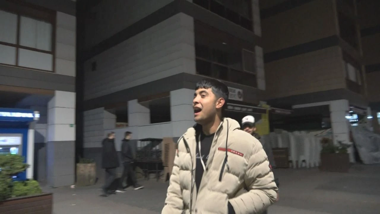 Sahurda yaşanan gizemli olaylar mahalleliyi dehşete düşürdü: Davul çalan başka ilçede uyanıyor - 1. Resim