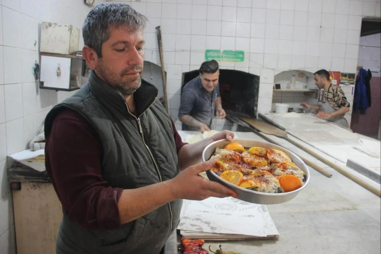 Şanlıurfa'nın yöresel lezzetleri fırınları süslüyor