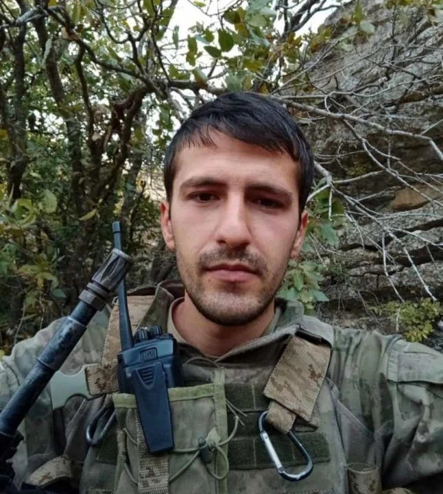 Şehit Hulusi Elçi'nin evine acı haber ulaştı: Anne baba detayı yürek burktu