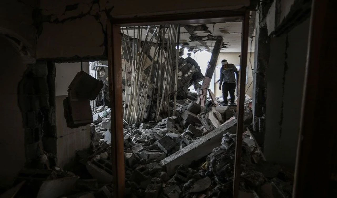 Son dakika! İsrail Refah'a saldırıya geçti! Filistin dünyaya duyurdu - 1. Resim