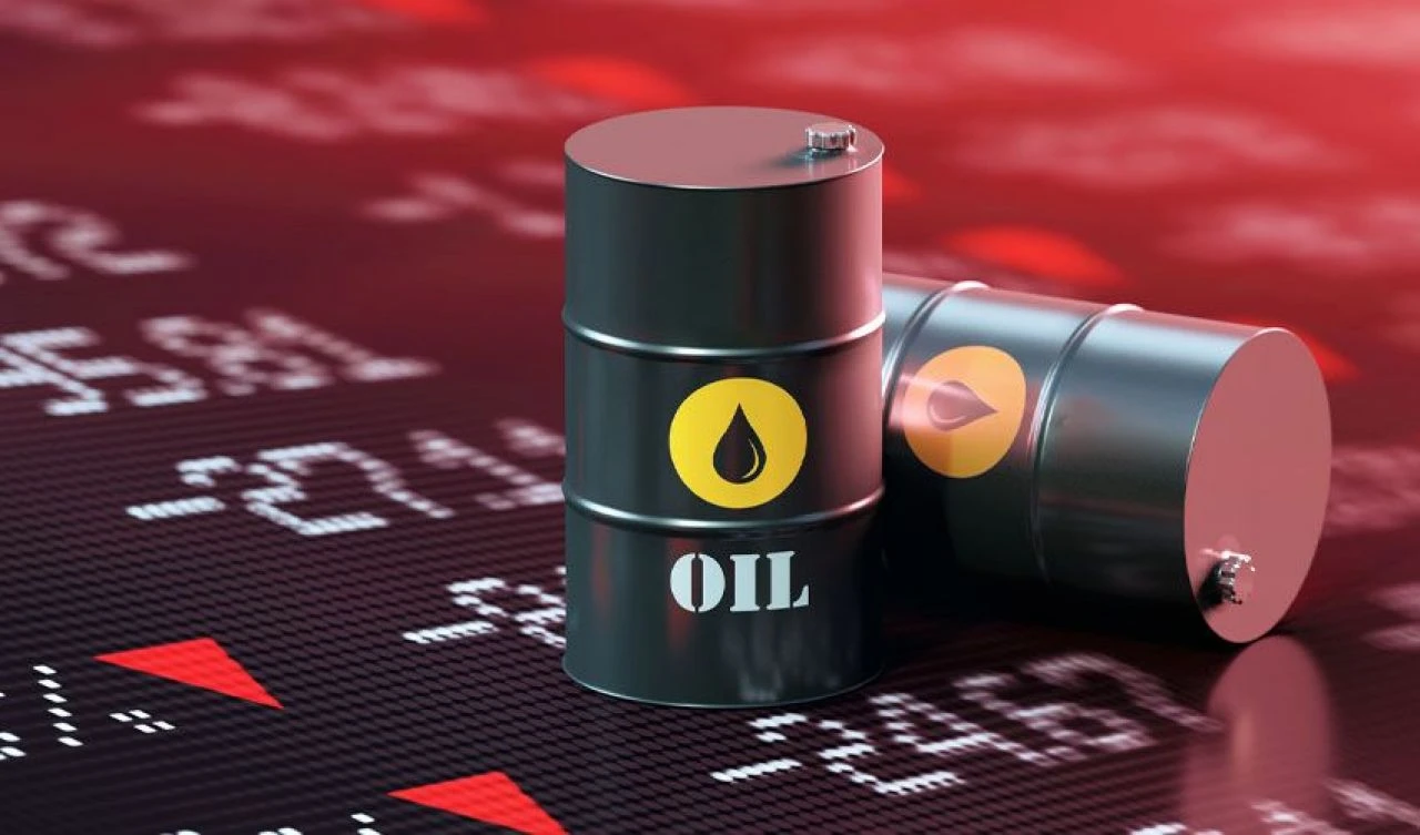 Ünlü bankadan ters köşe petrol tahmini! 1 yıl sonra 31 dolarlık fark