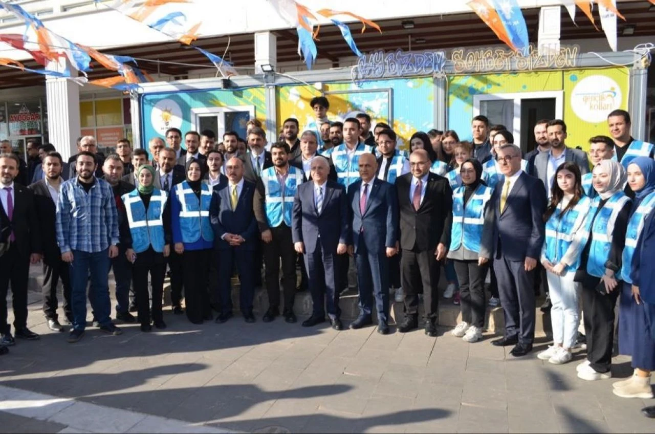 Bakan Yaşar Güler 'bu sevindirici bir şey' dedi ve bombayı patlattı