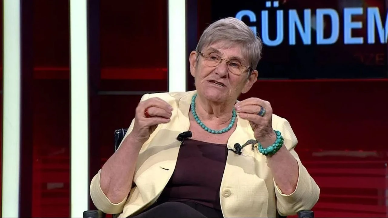 Canan Karatay bardak bardak içti! İftar sonrası zeytinyağı detayı - 3. Resim