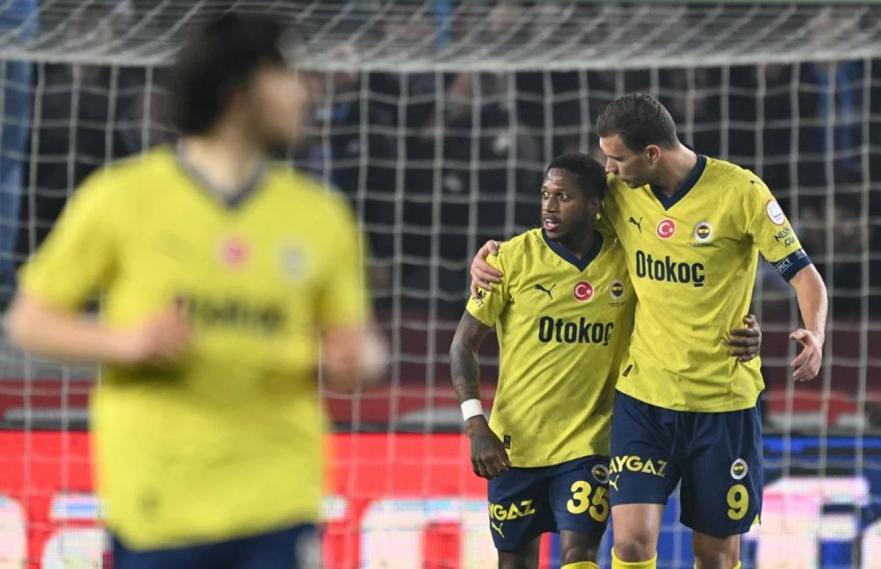 Dünya devlerinin olduğu listeye Galatasaray ve Fenerbahçe damga vurdu! - 1. Resim