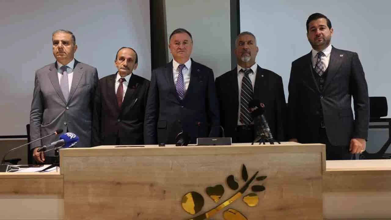 Hatay'da Lütfü Savaş'ı destekleme kararı! Adaylarını geri geçtiler - 2. Resim