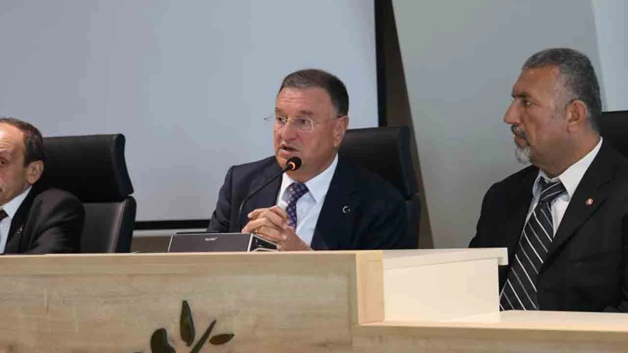 Hatay'da Lütfü Savaş'ı destekleme kararı! Adaylarını geri geçtiler - 1. Resim