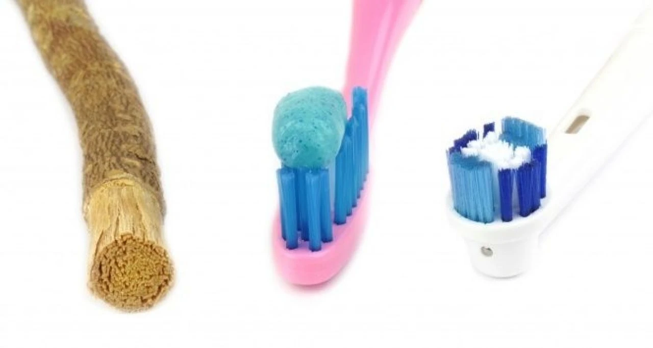 Oruçluyken misvak kullanılır mı? Dinimiz İslam orucu bozmayan şeyler - 1. Resim