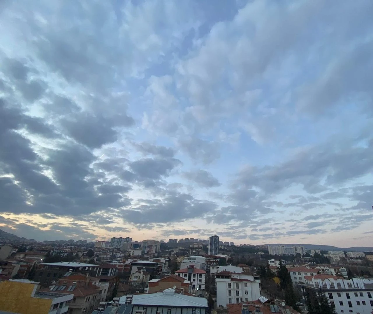 Sirrokümülüs bulutları nedir? Sirrokümülüs bulutları neyin habercisidir?