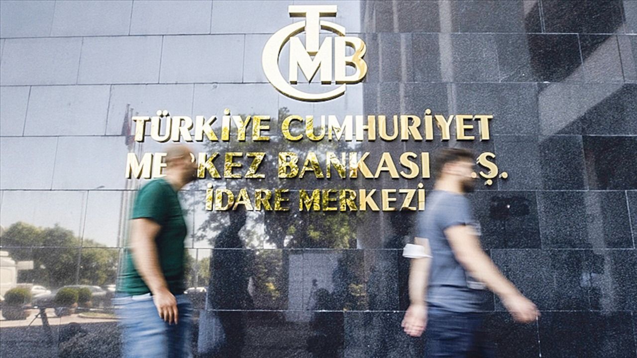 TCMB&#039;nin faiz adımı dışarıda büyük yankı buldu! İşte yabancı ekonomistlerin ilk yorumu