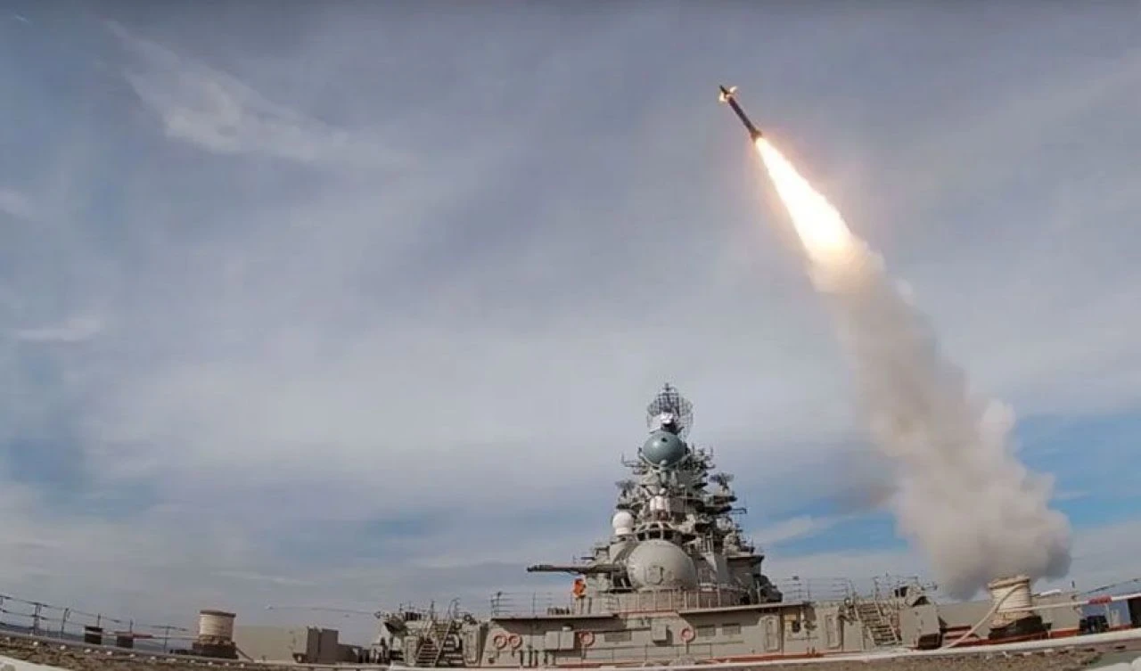 Rusya saldırı olasılığını hesapladı: Nükleer, Paris'e 2 dakika uzaklıkta - 2. Resim