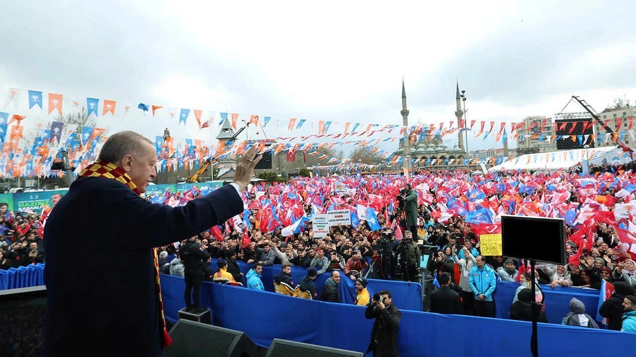 Son dakika! Cumhurbaşkanı Erdoğan'dan emeklilere müjde: Yeni promosyon rakamları hayırlı olsun - 1. Resim