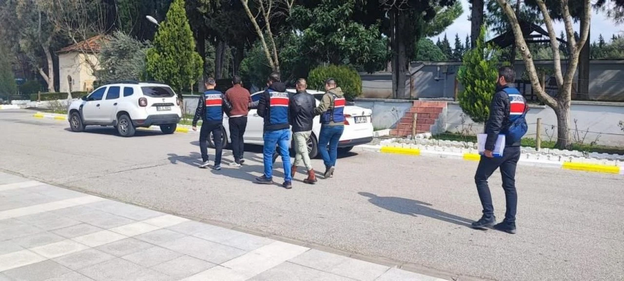 Sosyal medyadan terer progandası yapan 4 kişi gözaltına alındı