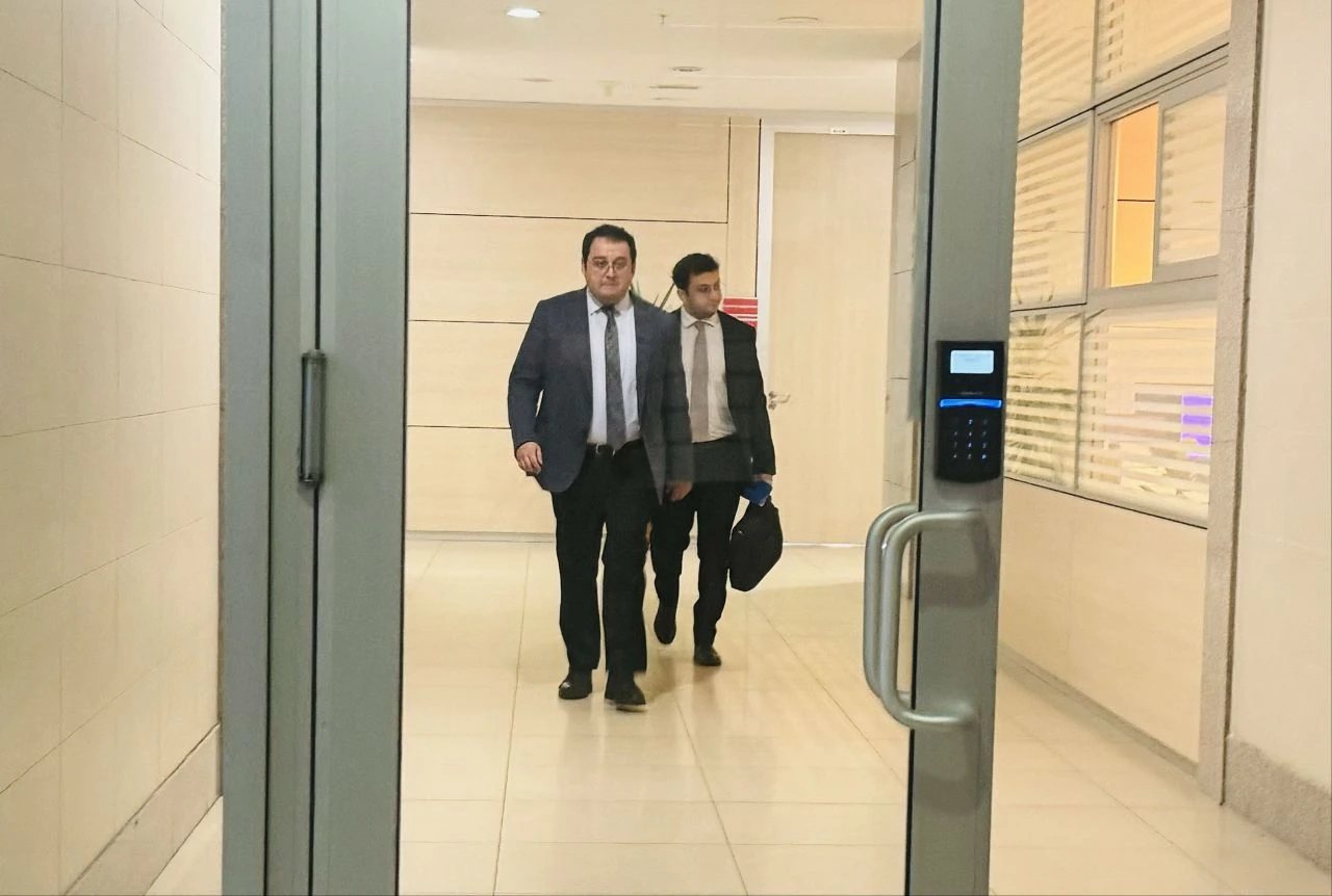 CHP'de 'para sayma' soruşturması: Şişli Belediye Başkan Yardımcısı Onur Öksel ifade için adliyede - 1. Resim