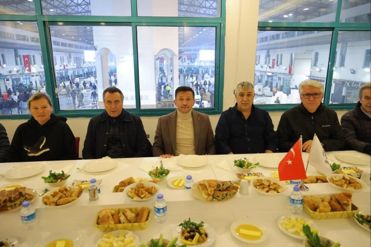 Hamza Dağ'dan esnafa müjde: Yenileme zamanı geldi