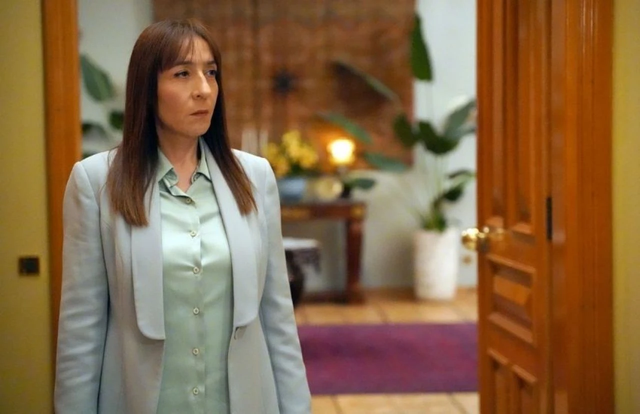 Yalı Çapkını'nda bomba ayrılık! Usta oyuncu diziye veda edecek