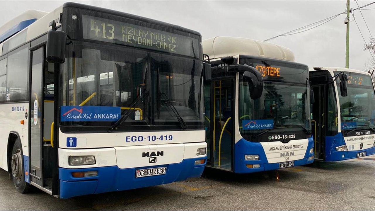 Ankara&#039;da EGO otobüsü şoförü muştayla motosikletliye saldırdı! Suç kaydı kabarık çıktı