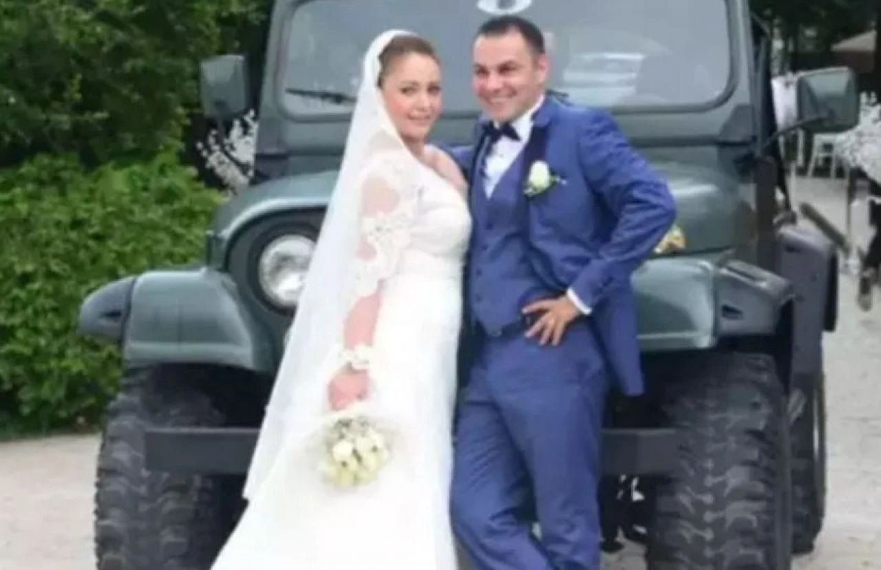 Kızılcık Şerbeti Pembe'nin eşinden set ziyareti