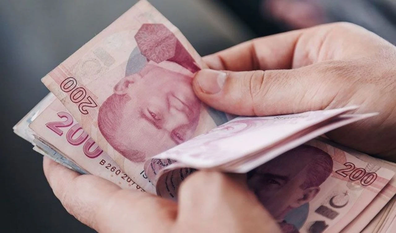 Kredi faizleri 22 yılın zirvesinde! İşte banka banka 100 bin TL'nin geri ödeme tutarı - 2. Resim