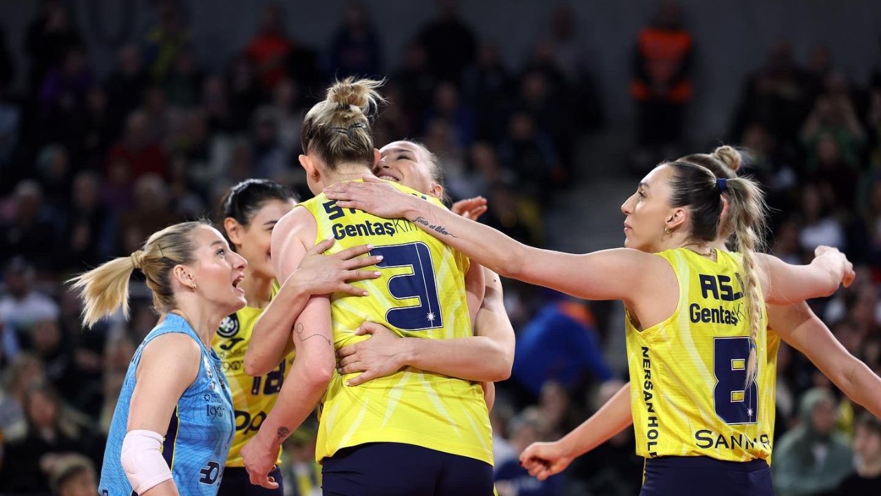 Kadınlar Kupa Voley şamiyonu Fenerbahçe oldu